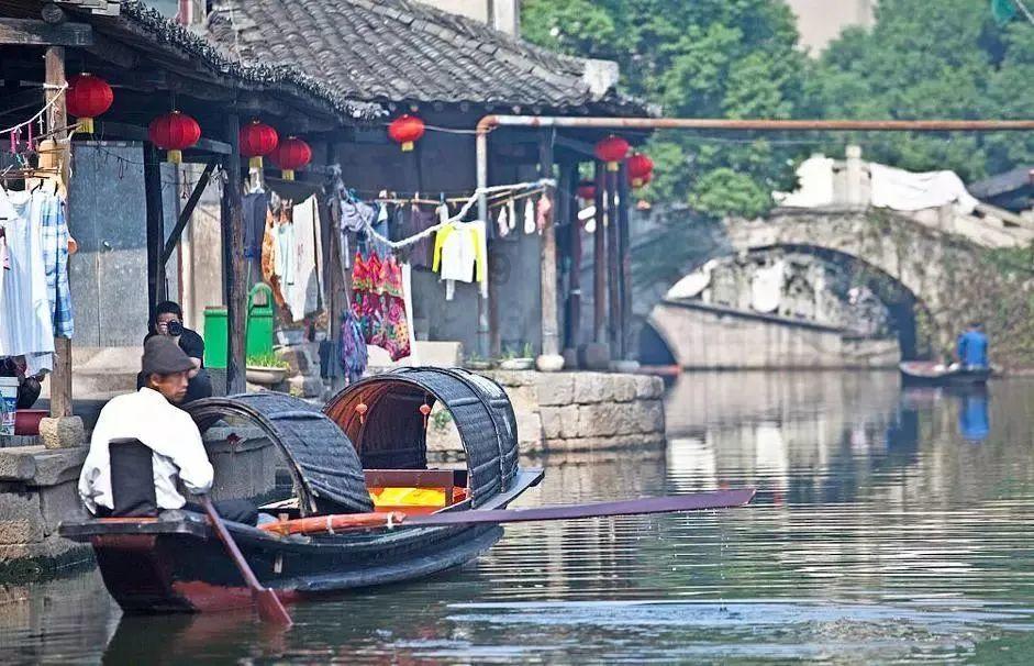 镜之边缘：催化剂